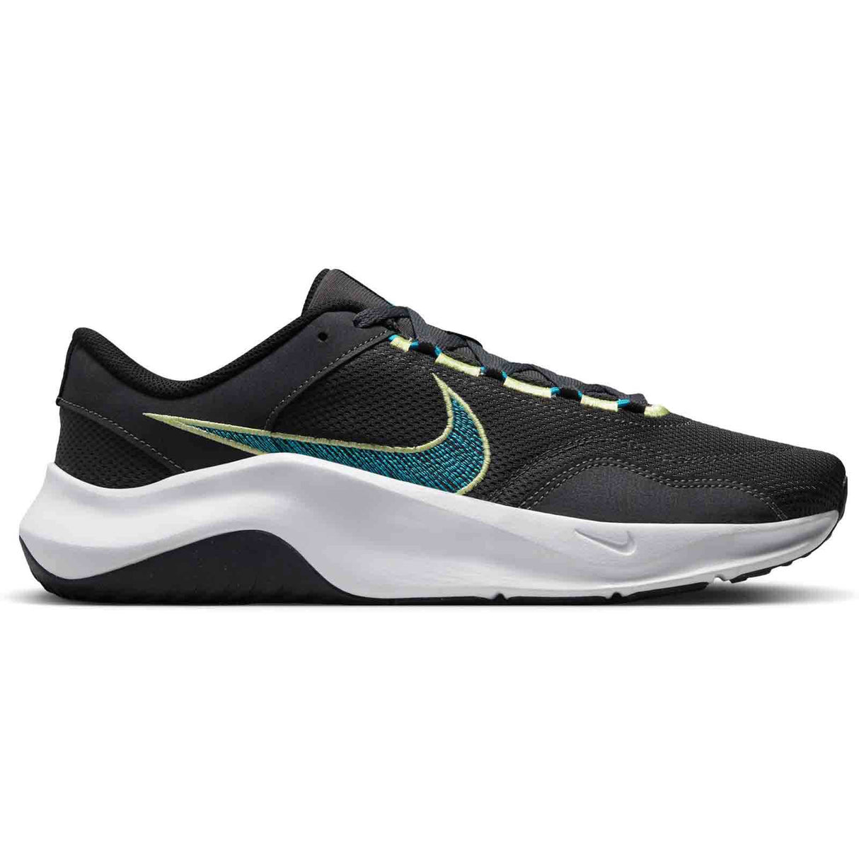 Nike Legend Essential 3 Mens Black/White