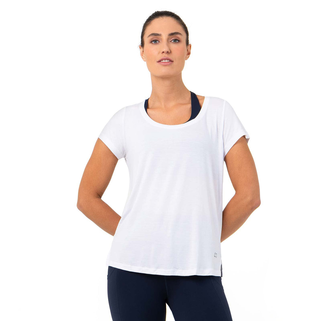Bodylogic JS Trust Scoop Neck SS Tee Wh