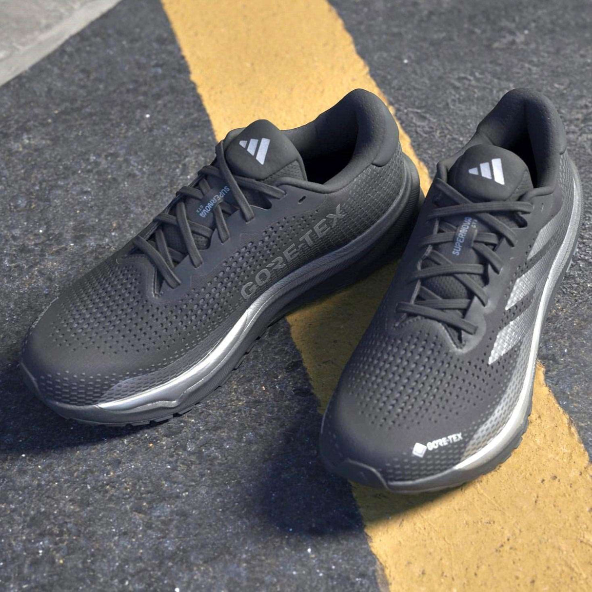 adidas Mens Supernova GTX Black