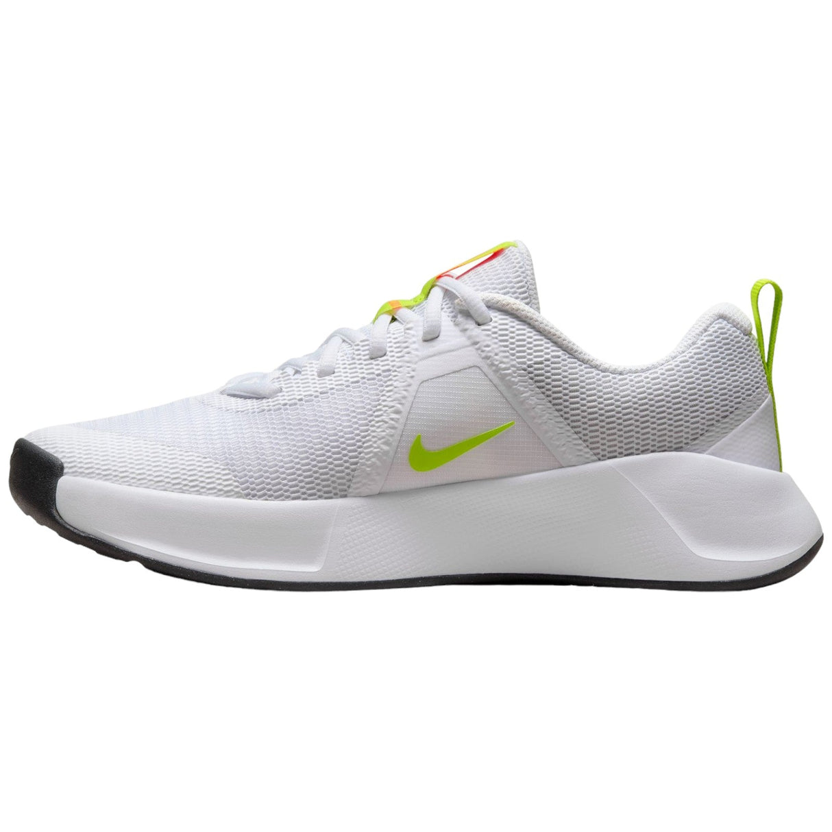Nike MC Trainer 3 Wmn WHITE