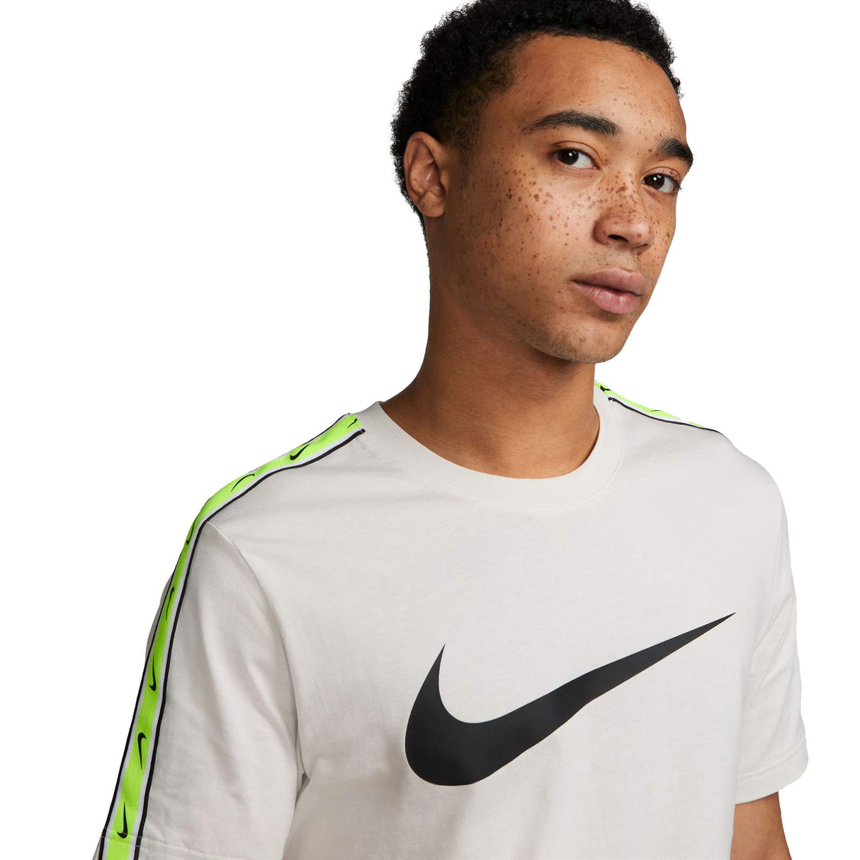 Nike Mens Repeat SW SS Tee White