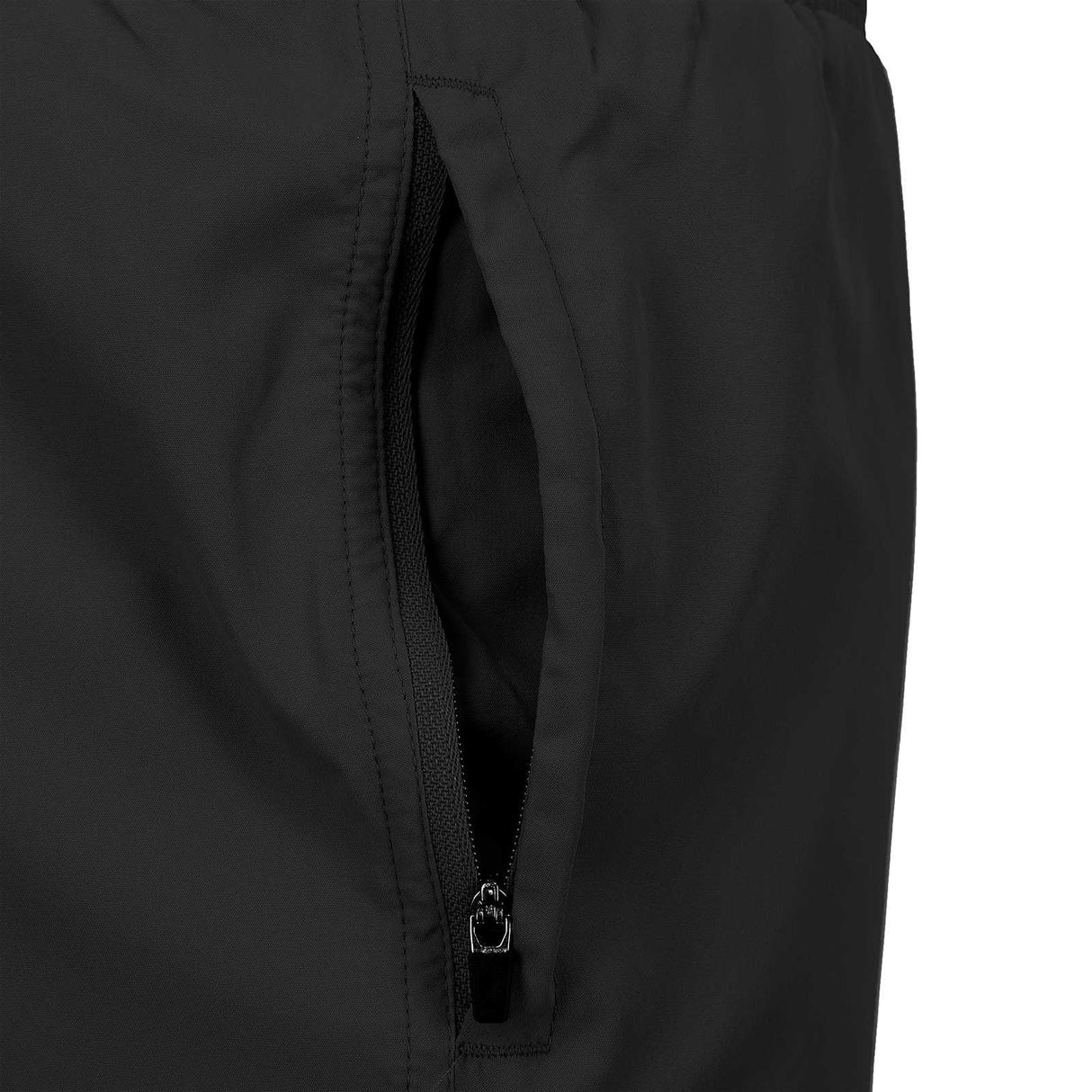 UMBRO WOVEN SHORT BLACK