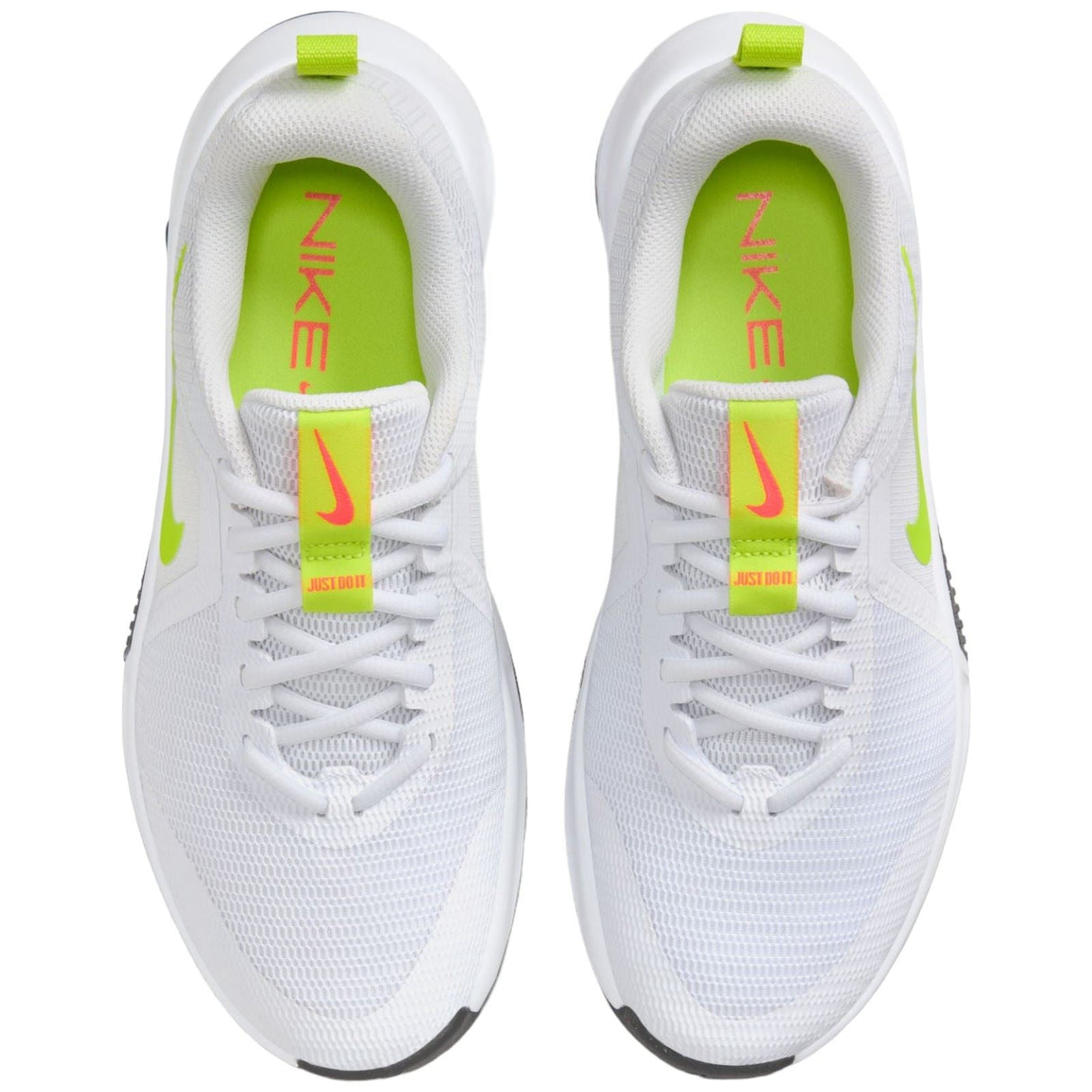 Nike MC Trainer 3 Wmn WHITE