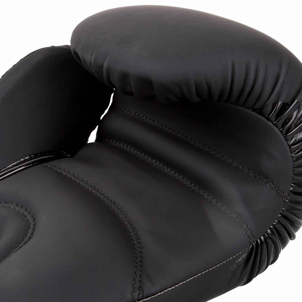 Venum Contender 2.0 Boxing Gloves Blk/Wh