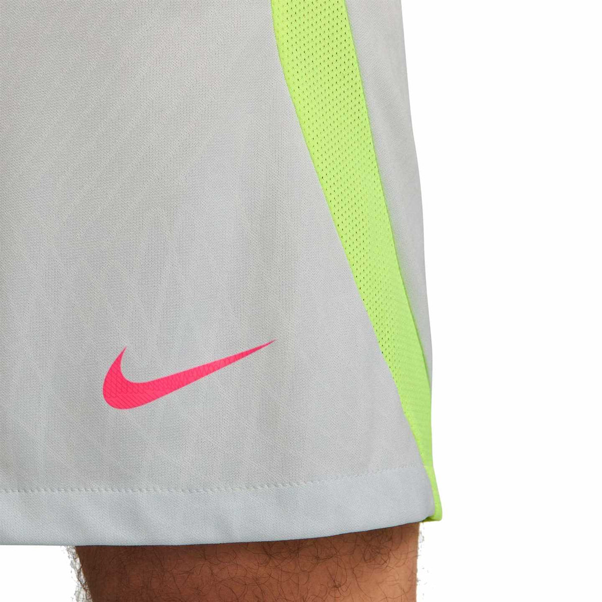 Nike Mens Dri-Fit Strike Shorts K Grey
