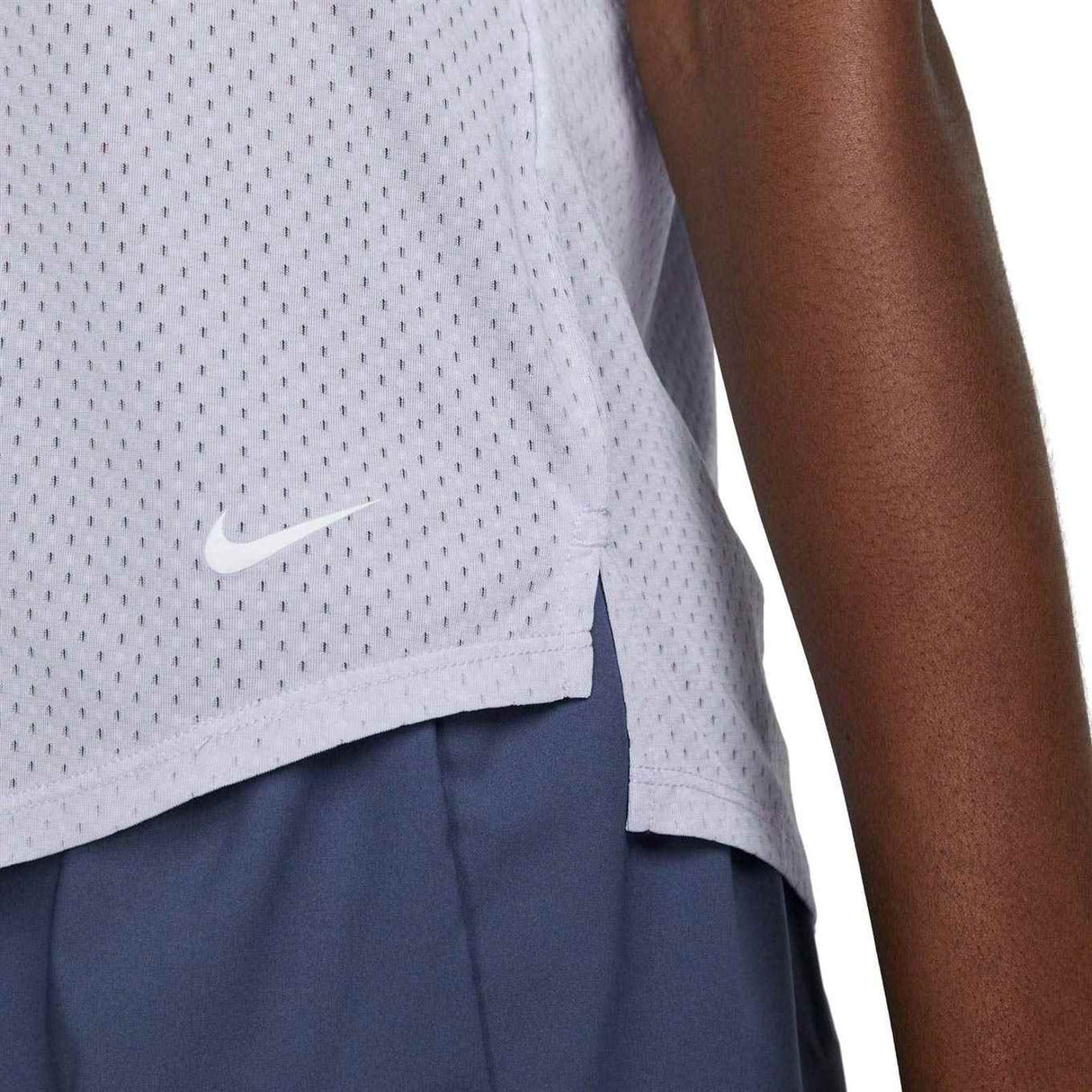 Nike Wmns One DF Breathe Std SS Top Purp