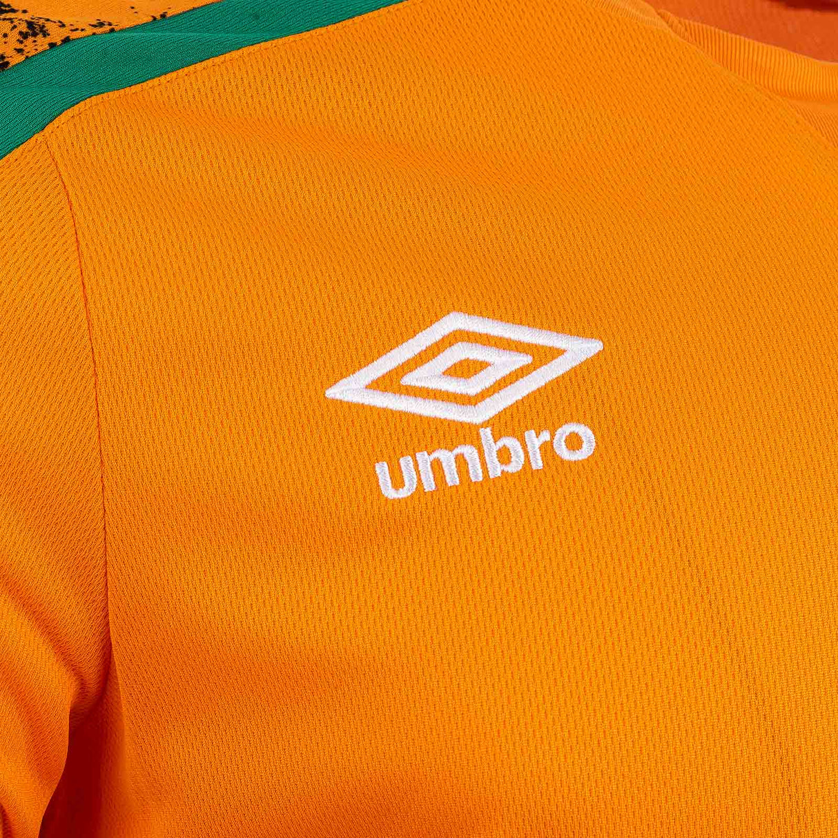 UMBRO IRELAND AWAY LS JERSEY 21/22 UNS
