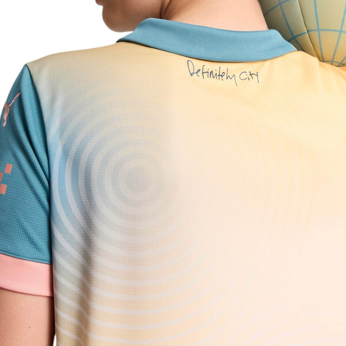 Puma MCFC 24 Kids 4th Jersey Pink