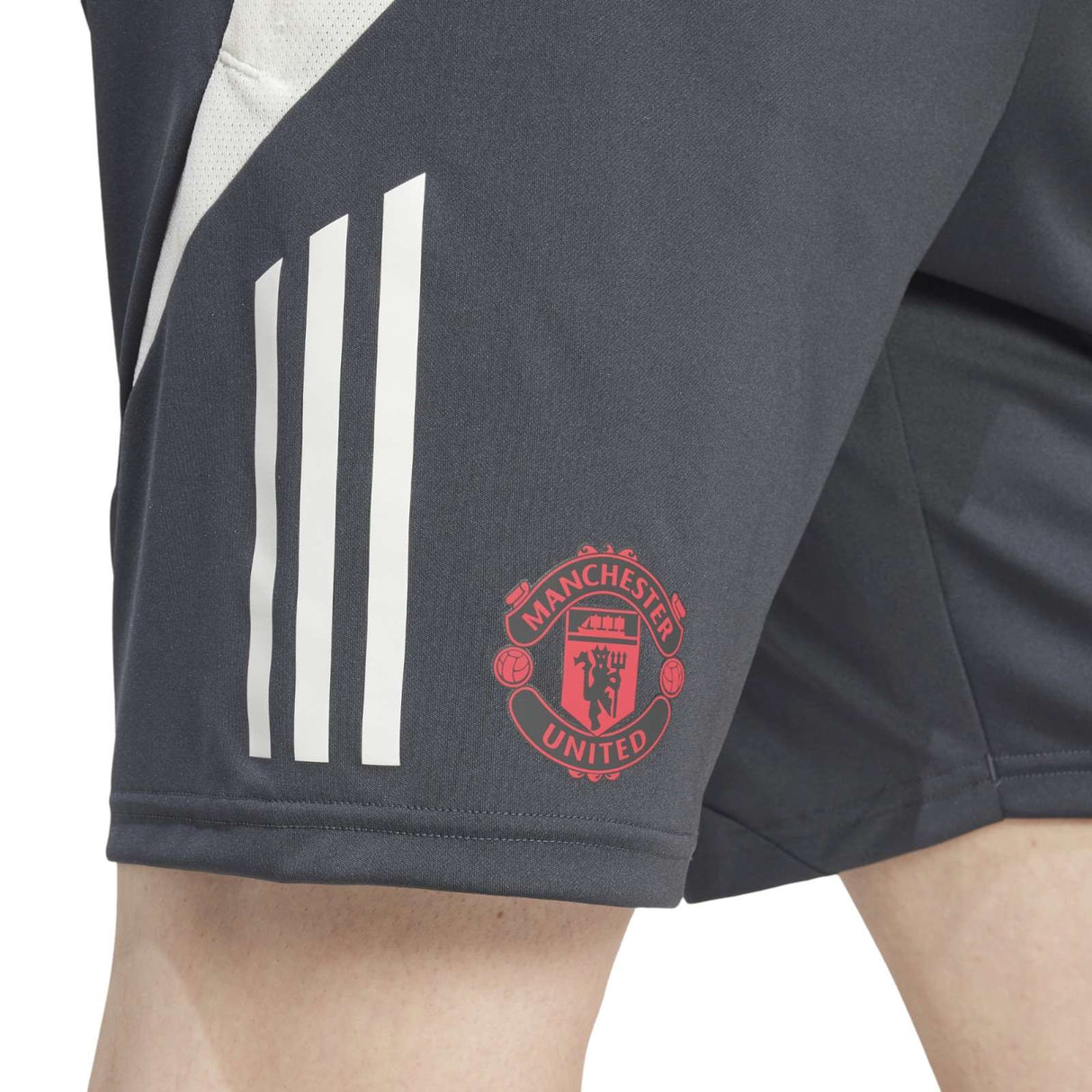 adidas Man Utd 24 EU Train Short Grey