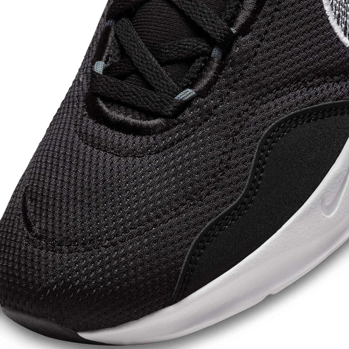 Nike Mens Legend Essential 3 Black