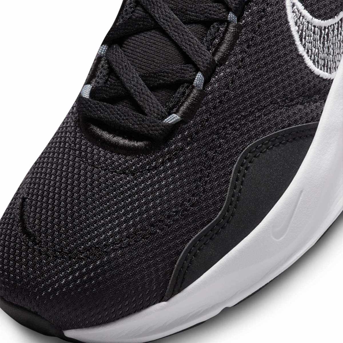 Nike Legend Essential 3 Womens Black/Wht