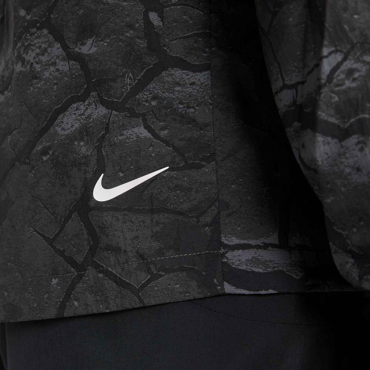NIKE AIREEZ Mens JACKET Grey