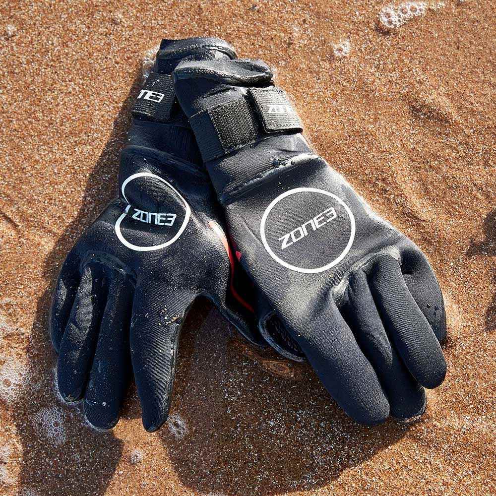 Zone3 Heat-Tech Neoprene Swim Gloves Blk