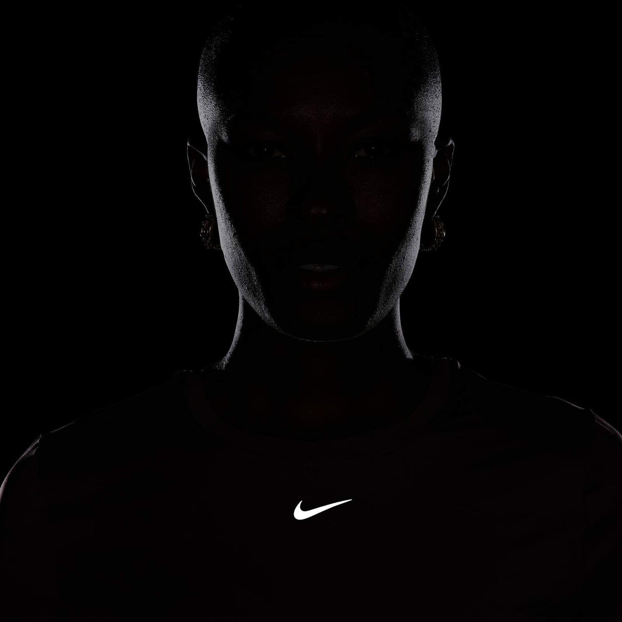 Nike Wmns One Classic DF SS Top Brown