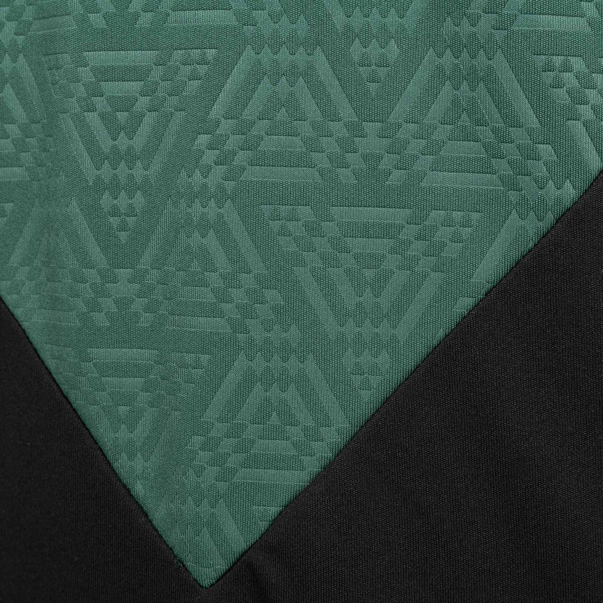 Macron Connacht 25 Training Tee Green