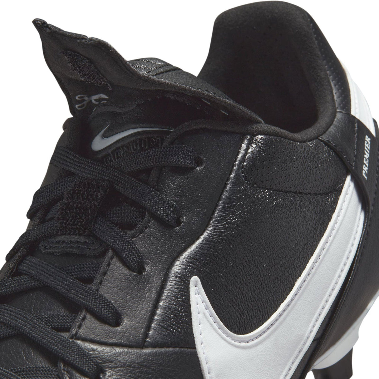 Nike Premier 3 FG Black/White