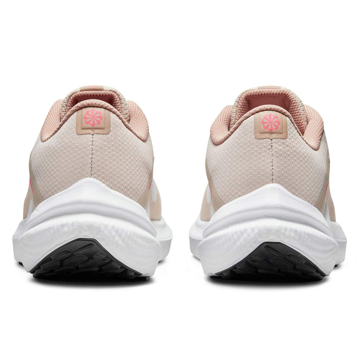 Nike Air Winflo 10 Womens Beige/White