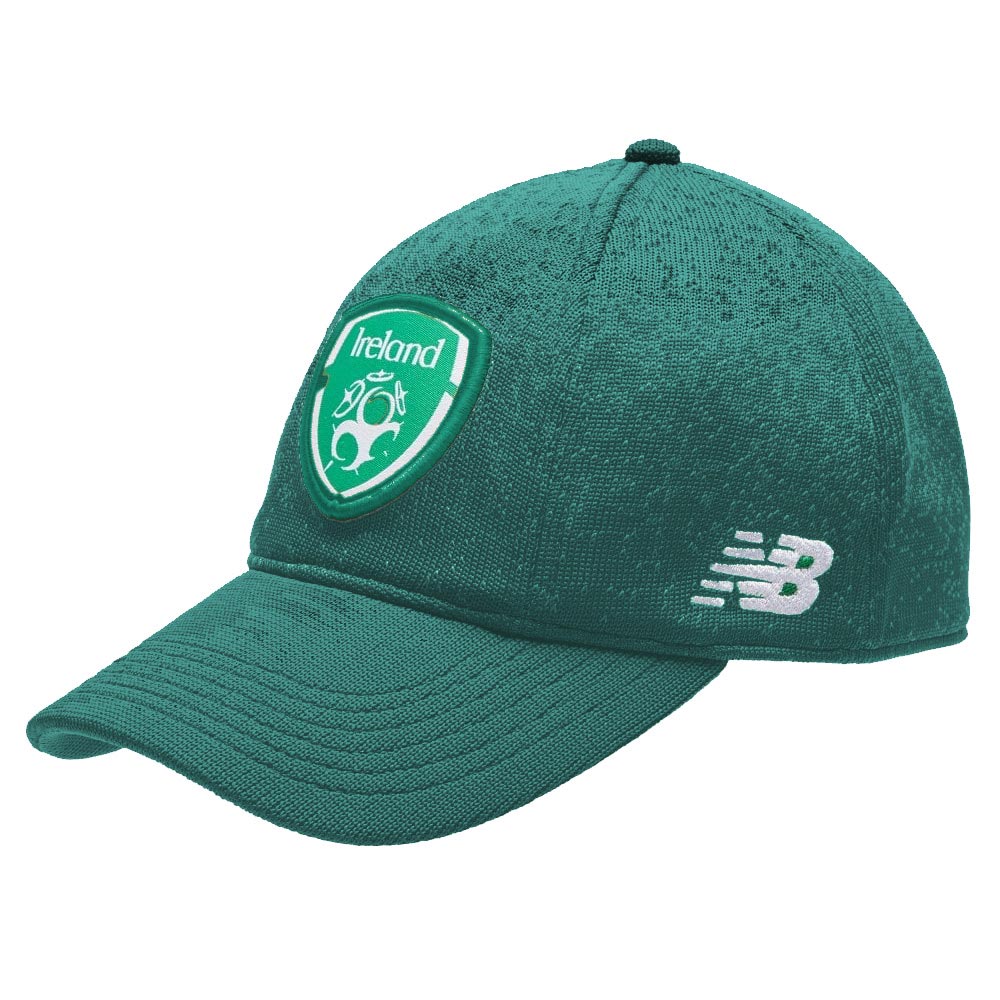 NB FAI 20 Elite Cap Eden/Gold
