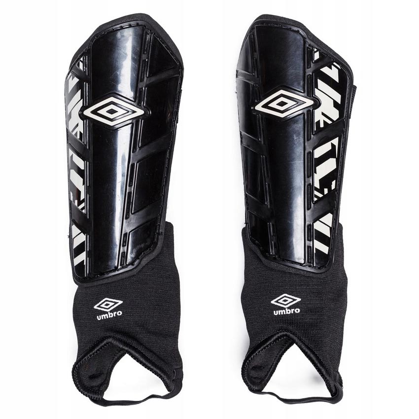 Umbro Veloce Adult Shin Guard Black