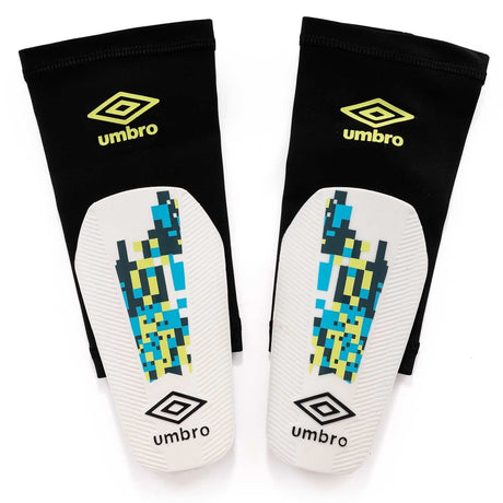 Umbro Formation IV Kids Graphic Football Shin Guards