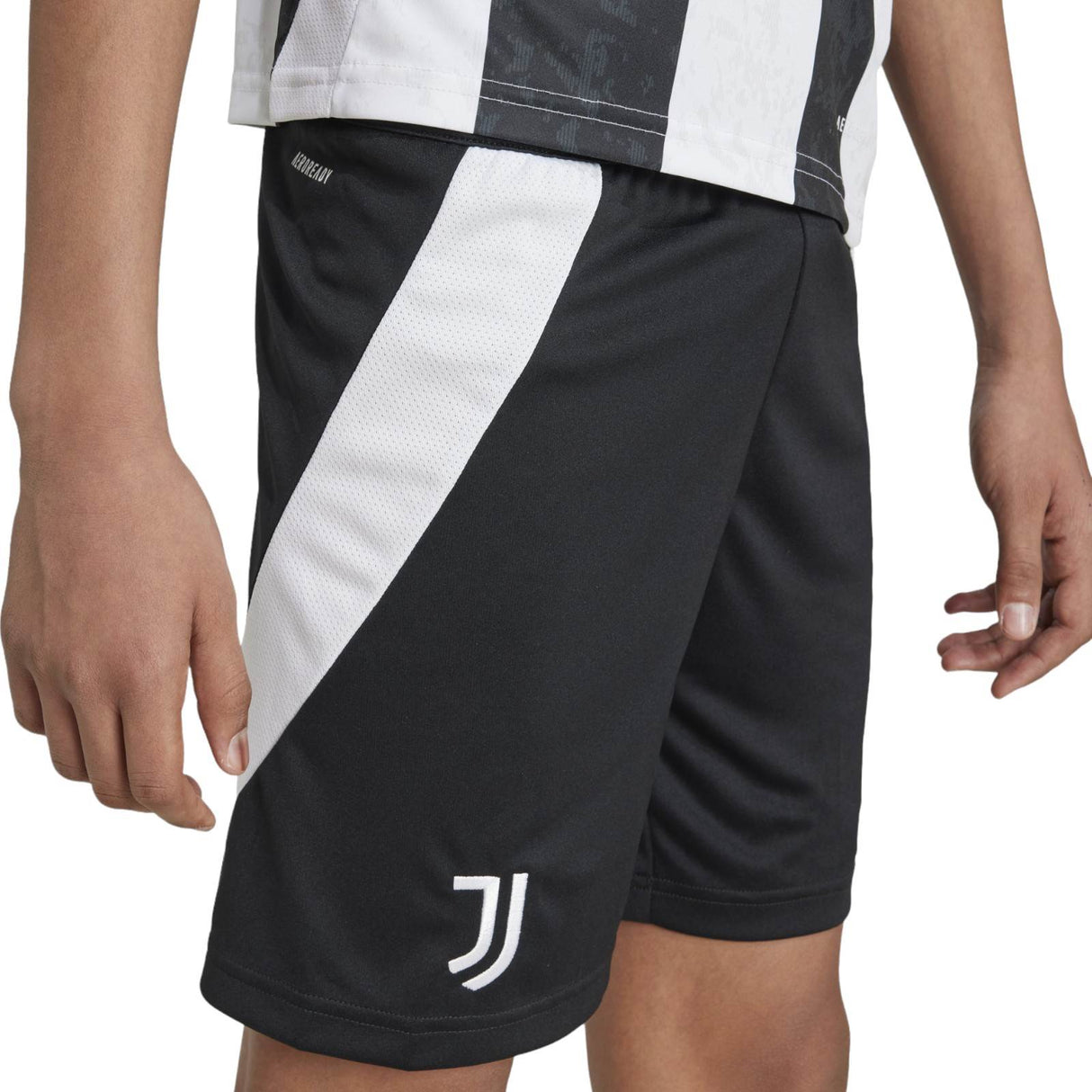 adidas Juventus 24 Kids Home Short Black