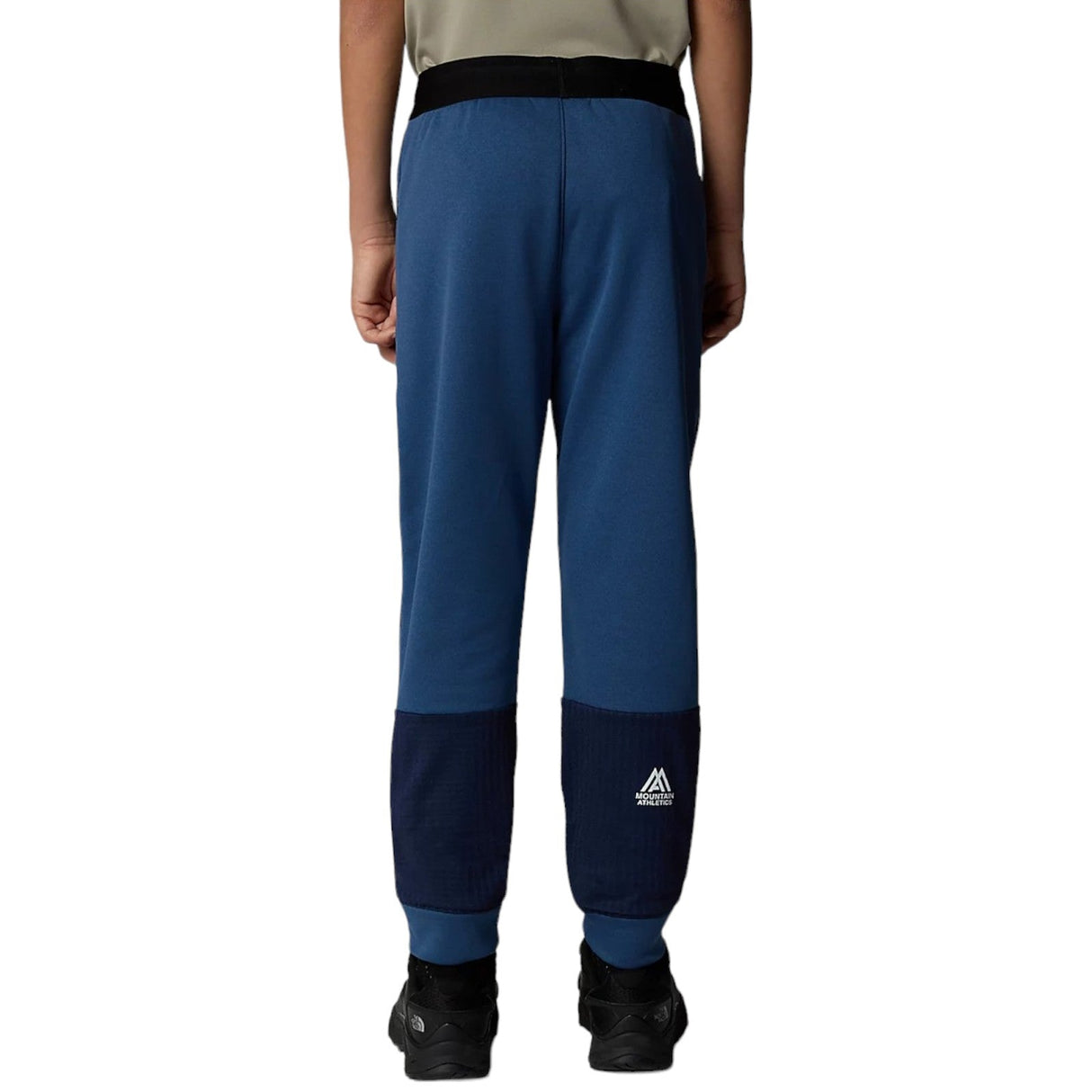 The Northface B MOUNTAIN ATHLETICS JO Ny