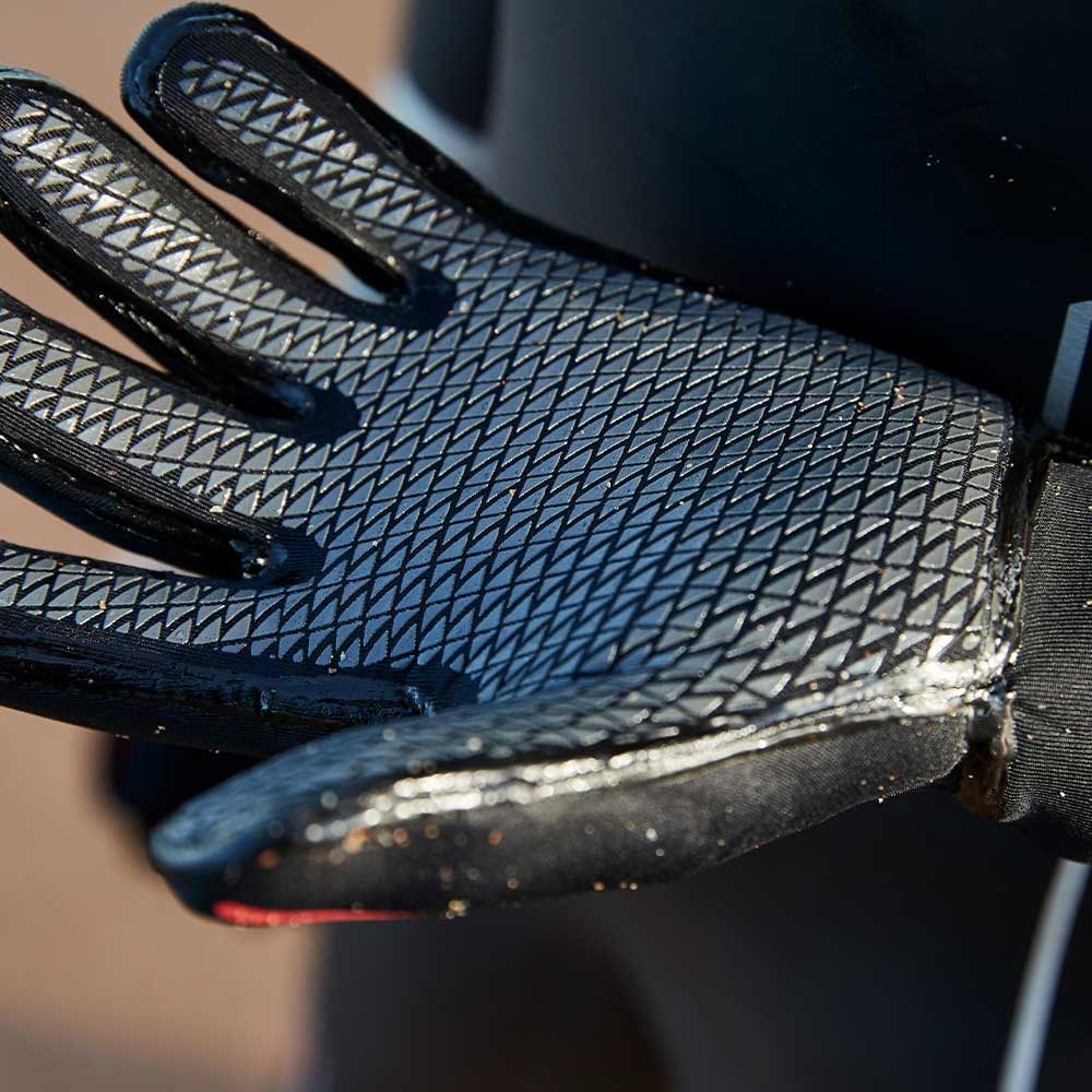 Zone3 Heat-Tech Neoprene Swim Gloves Blk