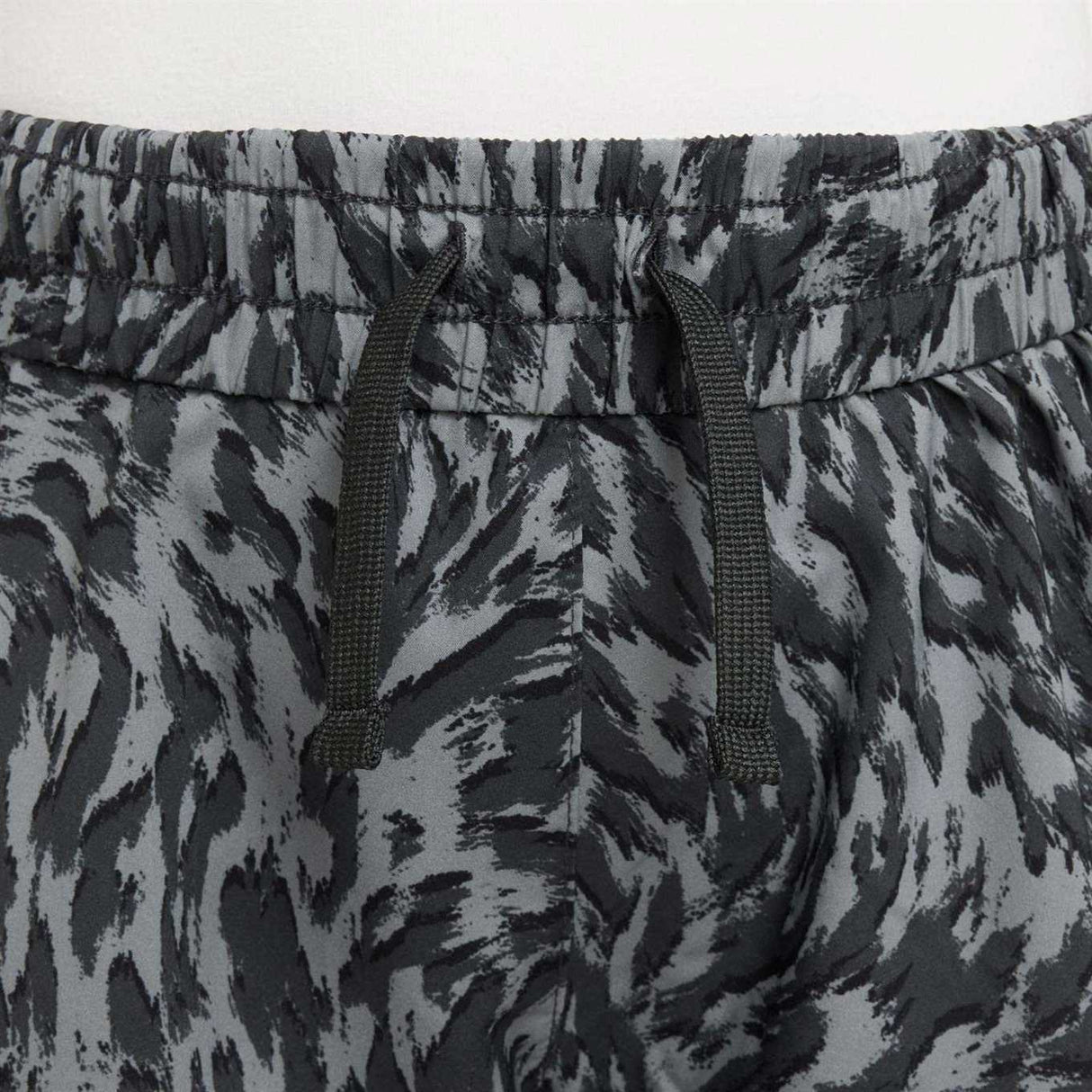 NIKE GIRLS DF ONE WVN HR SHORT VNR GREY