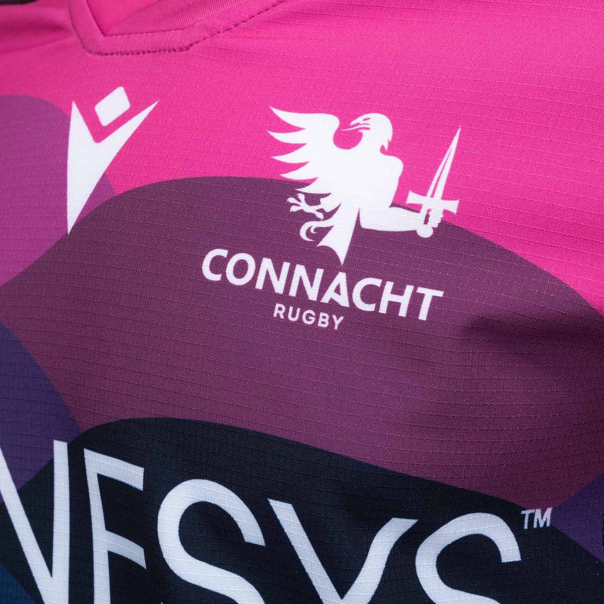 Macron Connacht 25 Training Jersey Black
