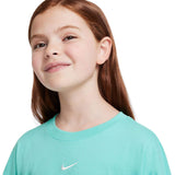 NIKE GIRLS TEE BOXY ESSNTL LBR Green