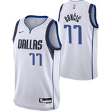 Nike Mavs Doncic 77 Kid Assoc Jersey Wht