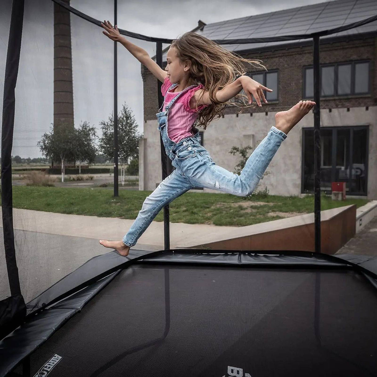 BERG Ultim Champion Regular 410 Trampoline Grey + Safety Net DLX XL
