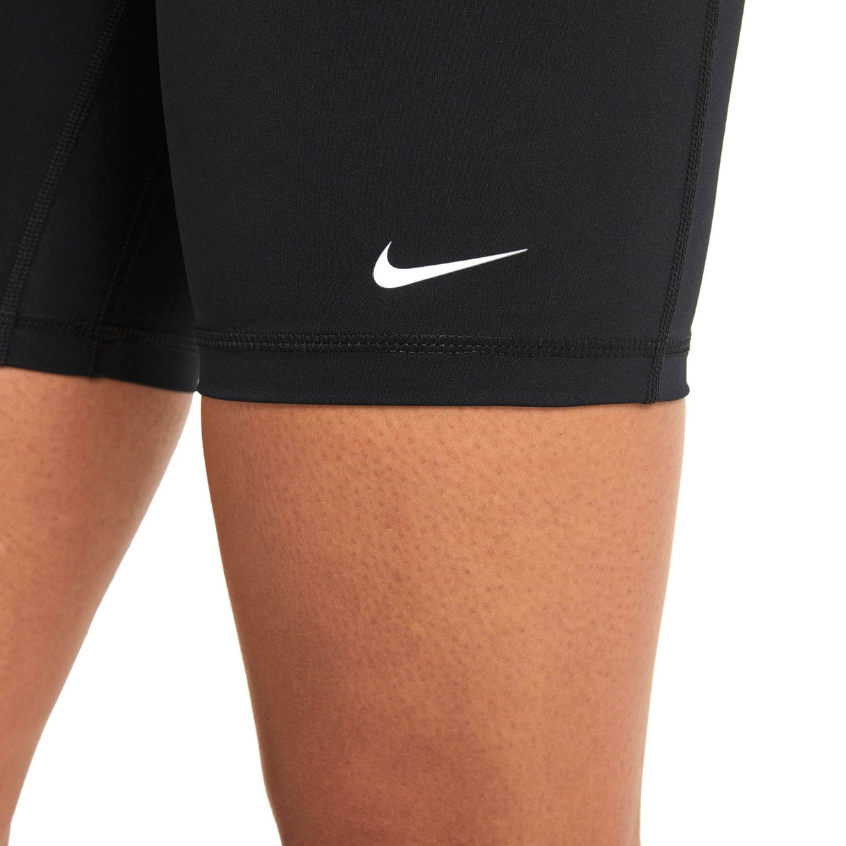 NIKE PRO 365 SHORT 7 IN HI RISE BLACK