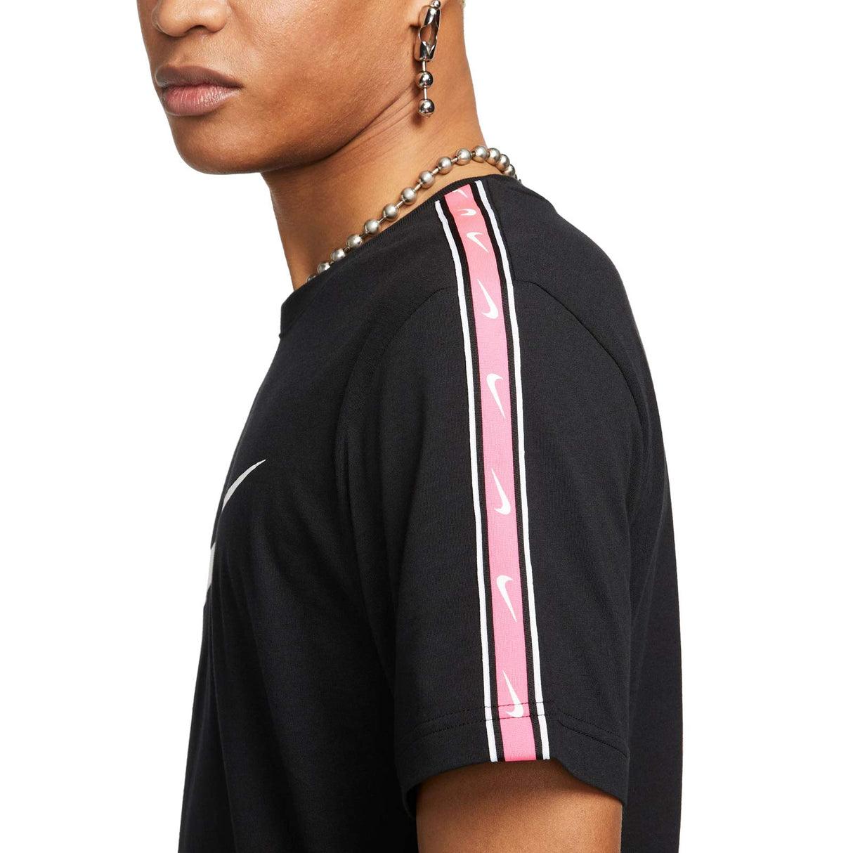 Nike Mens Repeat SW SS Tee Black