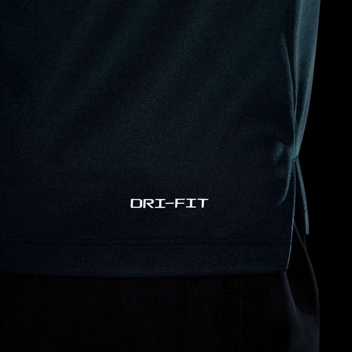 Nike Boys DF Multi Tech LS HZ Top Blue