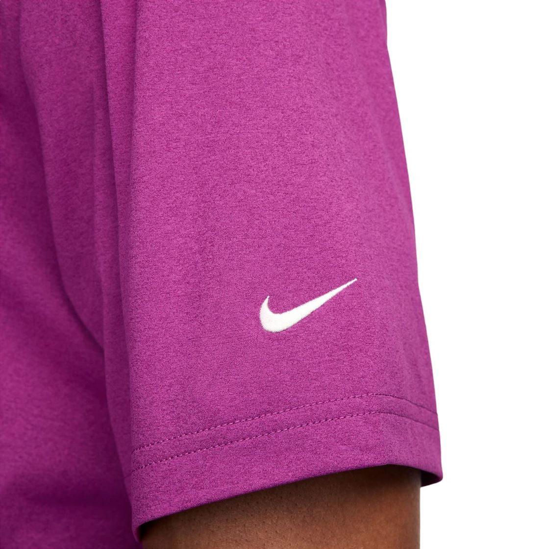 Nike Track Club Hyverse Mens Tee Purple