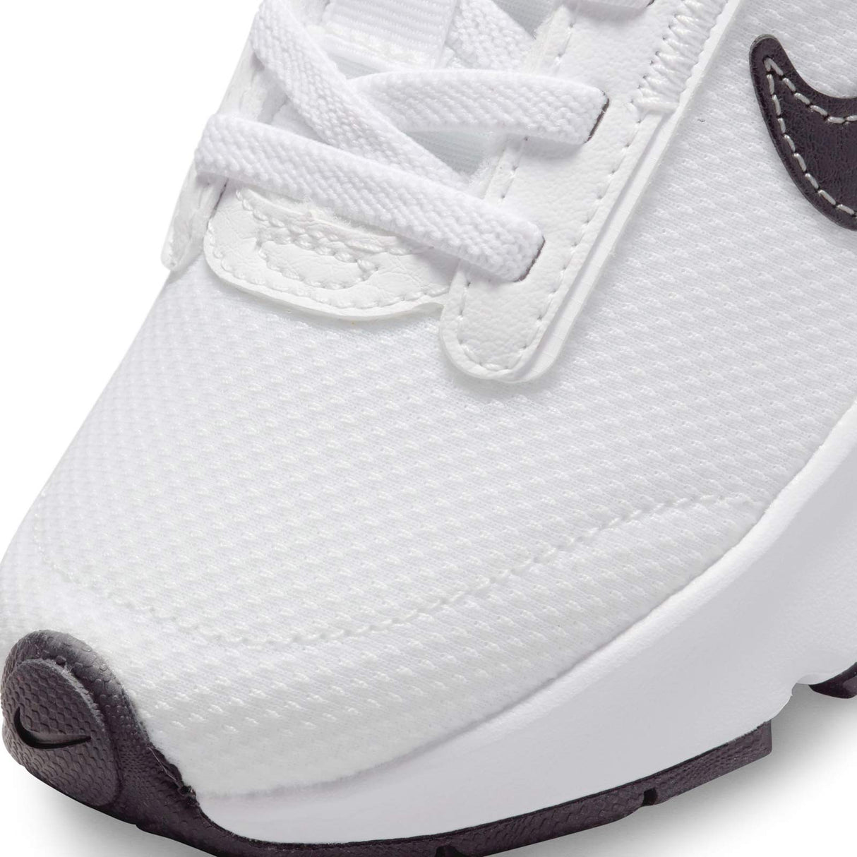Nike Air Max INTRLK Lite Jnr Girls White