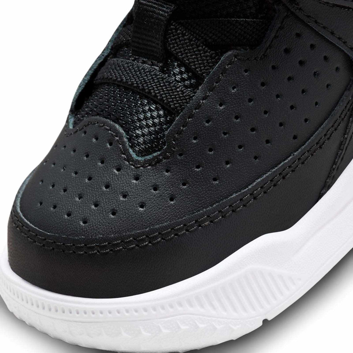 Jordan Max Aura 5 Inf Boys Black/Gold
