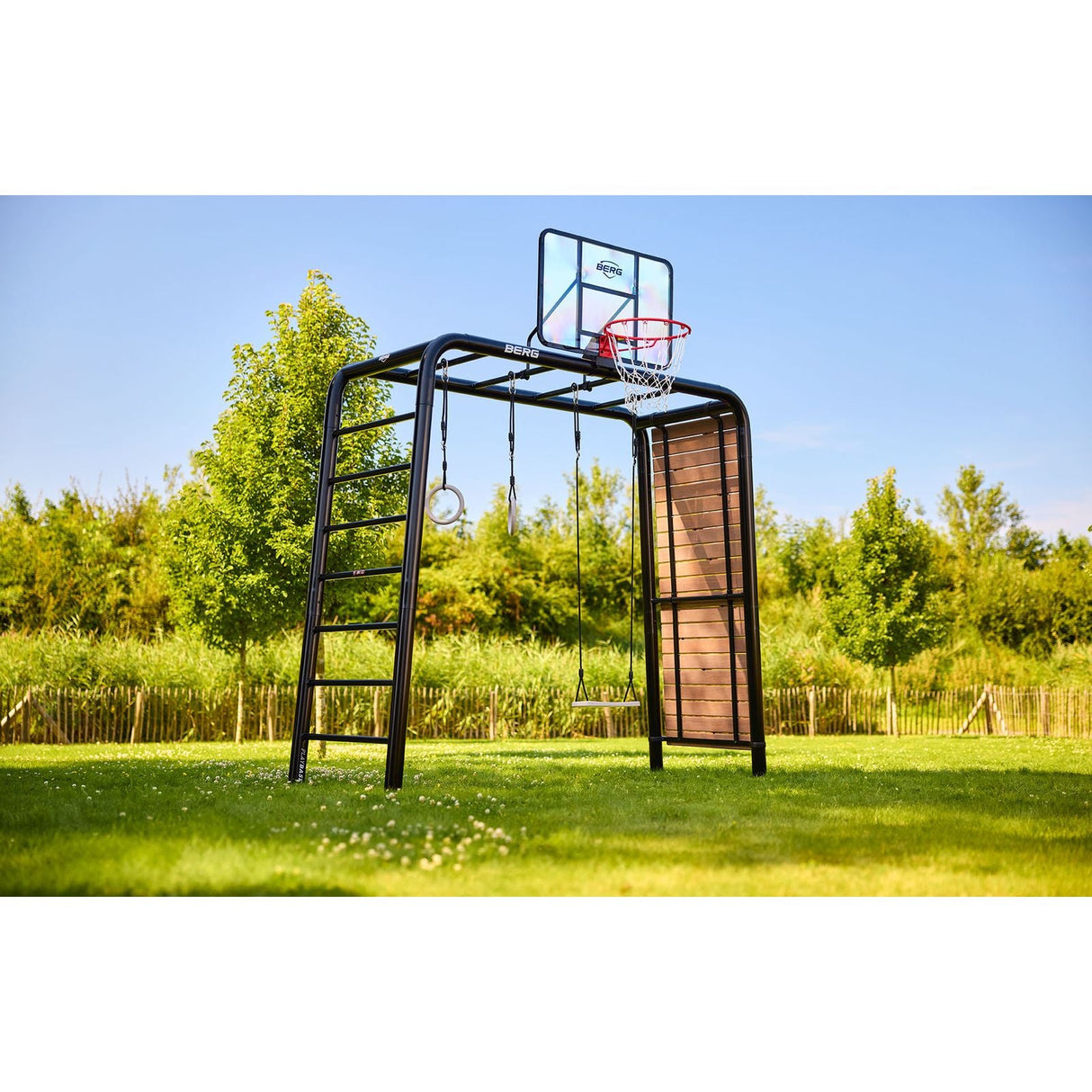 Berg Playbase Basketball Hoop