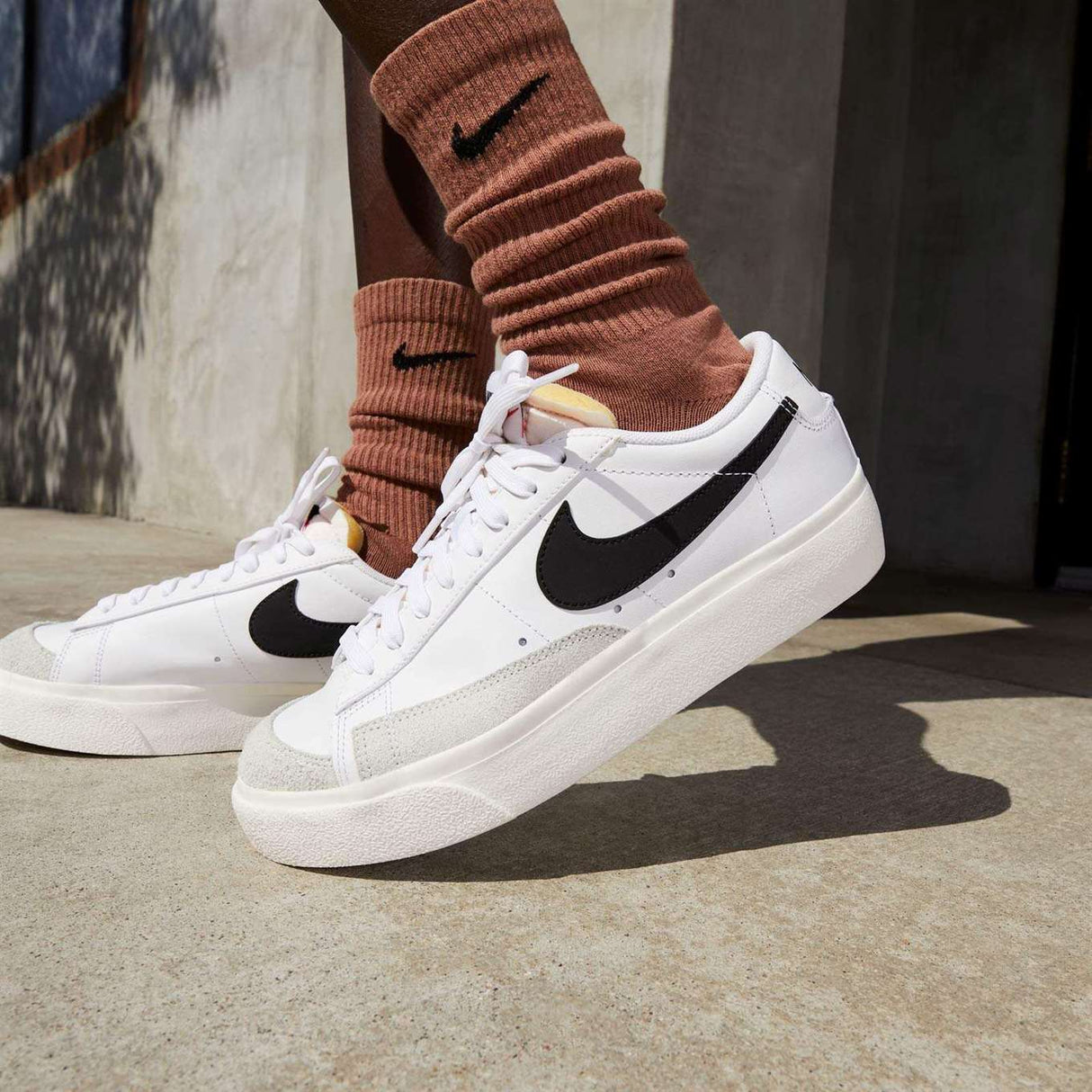 Nike Blazer Low Platform Wmns White/Blk