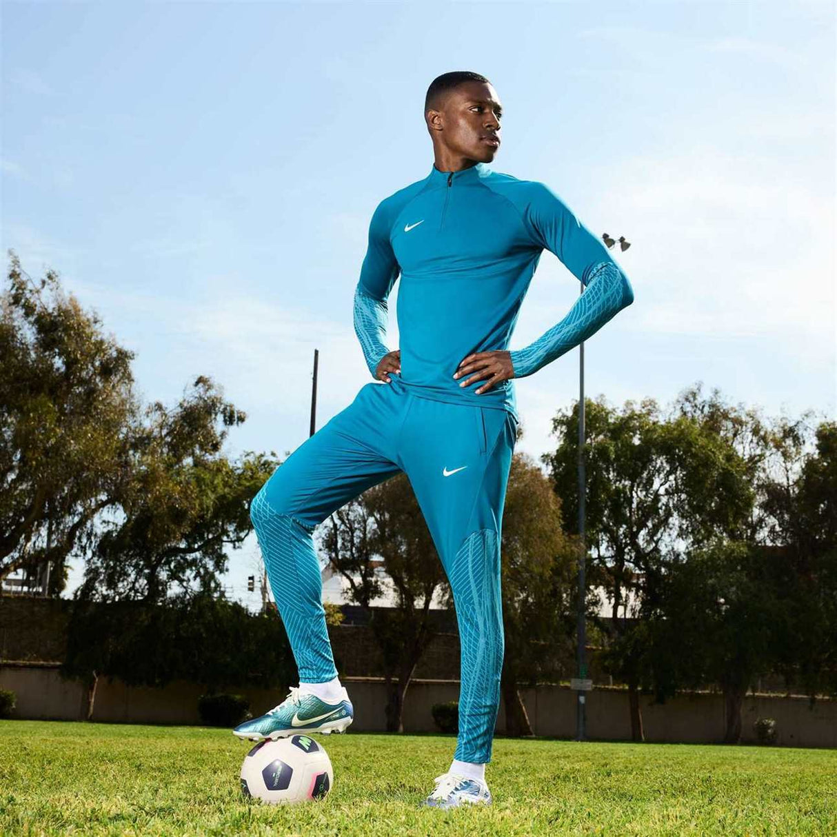 Nike Tiempo Legend 10 Academy FG 30 Gree