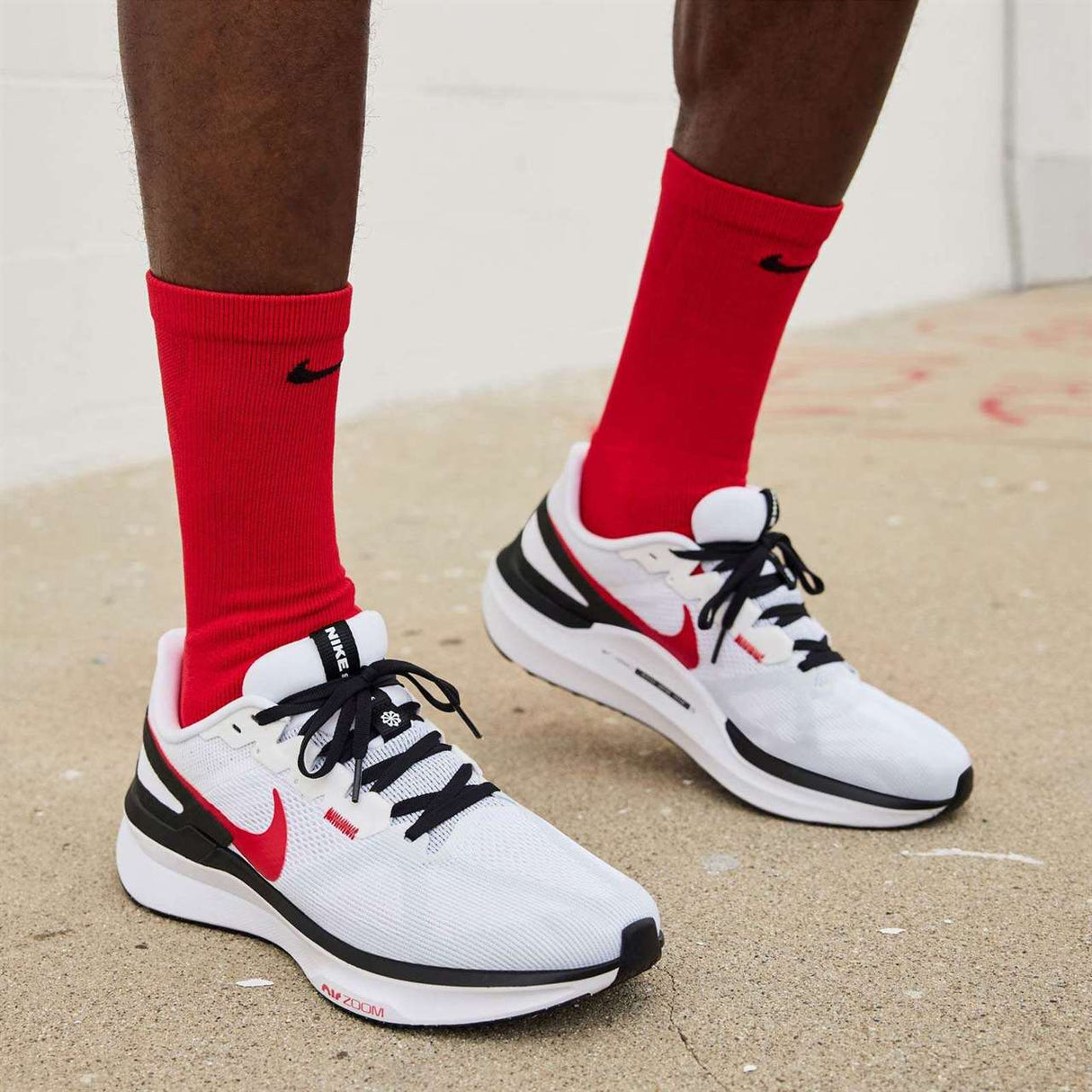 Nike Structure 25 Mens White/Black